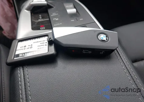 2025 BMW X1 xDrive28I z USA, uszkodzony, nr VIN WBX73EF08S5272010